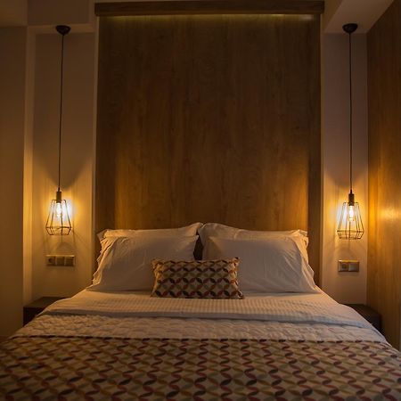B. U. Luxury Apartments أسبروبالتا المظهر الخارجي الصورة